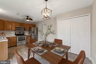 10606 Tidewater Plains Dr, Fredericksburg, VA 22408 - Photo 3