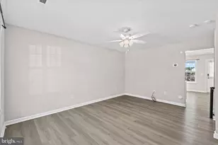 9806 Coventry Creek Dr, Fredericksburg, VA 22408 - Photo 7