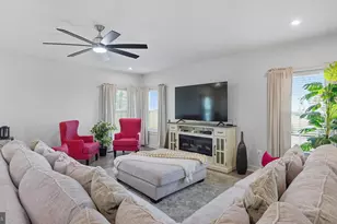 10706 Green Leaf Run, Spotsylvania, VA 22551 - Photo 17