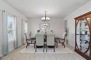 10706 Green Leaf Run, Spotsylvania, VA 22551 - Photo 5