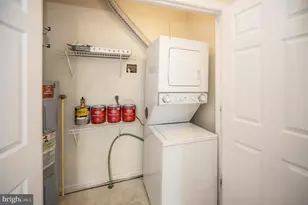 2901 Broyhill Ct, Fredericksburg, VA 22408 - Photo 9