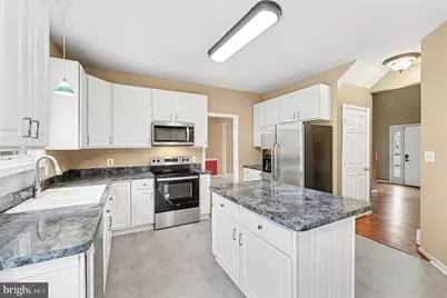 11016 N Lamont Court, Fredericksburg, VA 22407 - Photo 9