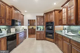 11906 Old Elm Ct, Spotsylvania, VA 22551 - Photo 7