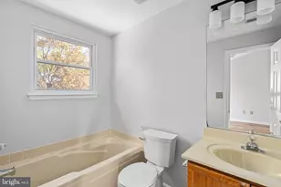 11209 Kings Crest Ct, Fredericksburg, VA 22407 - Photo 35