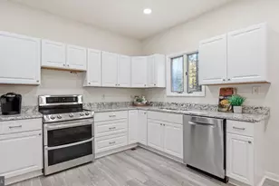 8805 Pepperidge Dr, Spotsylvania, VA 22553 - Photo 15