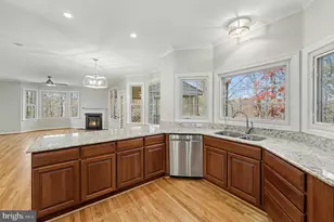 13721 Perimeter Dr, Fredericksburg, VA 22407 - Photo 5