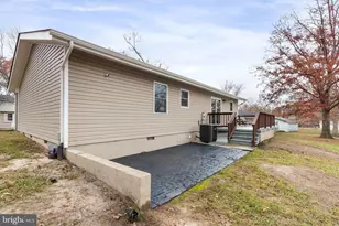 813 Sherwood Ln, Fredericksburg, VA 22407 - Photo 19