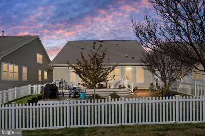 5512 W Rich Mountain Way, Fredericksburg, VA 22407 - Photo 3