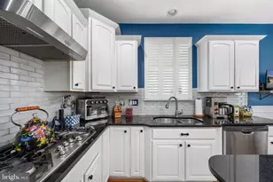 5512 W Rich Mountain Way, Fredericksburg, VA 22407 - Photo 11