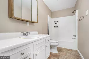 12 Teton Dr, Fredericksburg, VA 22408 - Photo 23