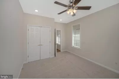 5105 Sewells Pointe Drive, Fredericksburg, VA 22407 - Photo 9