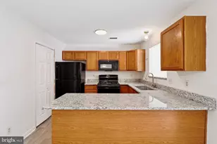 4508 Luau Ct, Fredericksburg, VA 22408 - Photo 9