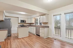 11921 Stonehenge Dr, Fredericksburg, VA 22407 - Photo 15