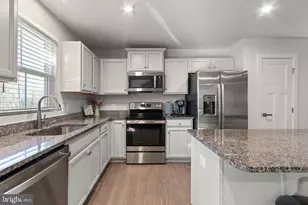 7418 Brentford Ter, Fredericksburg, VA 22407 - Photo 15