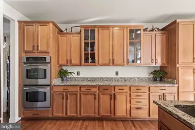 9314 Birch Cliff Drive, Fredericksburg, VA 22407 - Photo 17