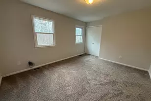 4 Manchester Ct, Fredericksburg, VA 22408 - Photo 13