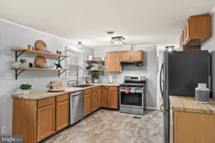 9523 Brock Rd, Spotsylvania, VA 22553 - Photo 17