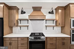 9407 Pacific Elm St, Fredericksburg, VA 22407 - Photo 13