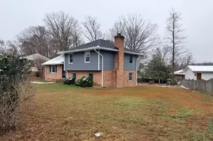 537 Butternut Dr, Fredericksburg, VA 22408 - Photo 3