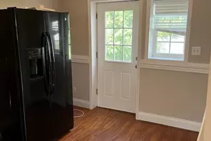 10310 Meadowview Dr, Fredericksburg, VA 22408 - Photo 21