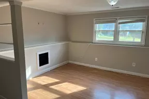 10310 Meadowview Dr, Fredericksburg, VA 22408 - Photo 19