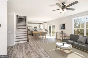 12017 N Dickinson Dr, Fredericksburg, VA 22407 - Photo 9