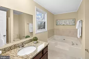 13621 Flank March Ln, Spotsylvania, VA 22551 - Photo 27