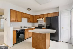 9605 Becker Ct, Fredericksburg, VA 22408 - Photo 7