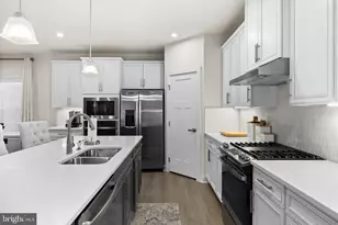 8612 Sylvannah Dr, Spotsylvania, VA 22551 - Photo 9