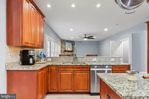 8319 Canteen Cir, Fredericksburg, VA 22407 - Photo 13