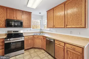 3004 Cahill St, Fredericksburg, VA 22408 - Photo 9