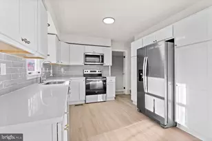 605 Lamplighter Dr, Fredericksburg, VA 22407 - Photo 19