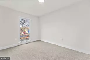 605 Lamplighter Dr, Fredericksburg, VA 22407 - Photo 25