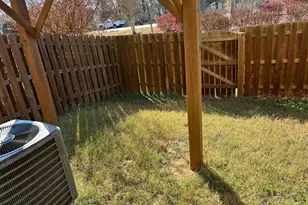 2318 Drake Ln, Fredericksburg, VA 22408 - Photo 15