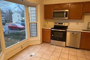 10740 Brice Ct, Fredericksburg, VA 22407 - Photo 3