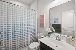 9323 Wood Creek Cir, Fredericksburg, VA 22407 - Photo 25