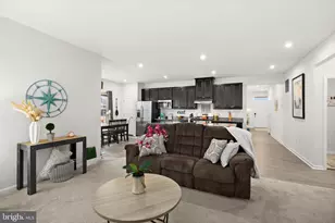 9323 Wood Creek Cir, Fredericksburg, VA 22407 - Photo 11