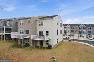 8719 Stevenson Ln, Spotsylvania, VA 22553 - Photo 3