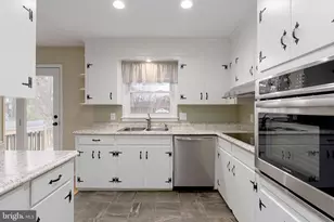 117 Laurel Ave, Fredericksburg, VA 22408 - Photo 25