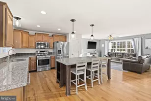 1211 Dewberry Dr, Fredericksburg, VA 22407 - Photo 19