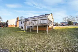 806 Shamrock Dr, Fredericksburg, VA 22407 - Photo 27