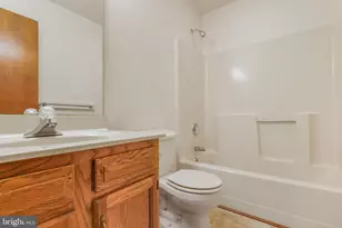 806 Shamrock Dr, Fredericksburg, VA 22407 - Photo 15