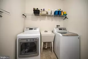 9414 Fyvie Ln, Fredericksburg, VA 22408 - Photo 9