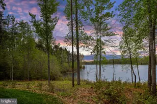 9813 Chessmans Ct, Fredericksburg, VA 22407 - Photo 7