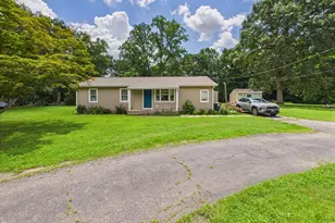 9803 Leavells Rd, Fredericksburg, VA 22407 - Photo 3