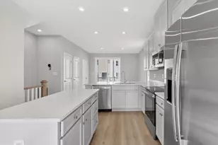 4945 Dunhaven Dr, Fredericksburg, VA 22408 - Photo 5