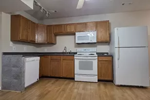 8214 Howard Trail, Fredericksburg, VA 22407 - Photo 5