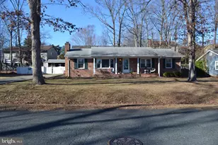 315 Azalia Dr, Fredericksburg, VA 22408 - Photo 1