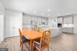 8005 Ashford Dr, Fredericksburg, VA 22407 - Photo 9