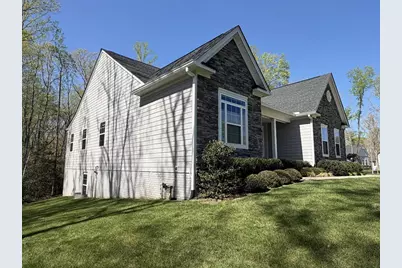 8005 Ashford Drive, Fredericksburg, VA 22407 - Photo 17